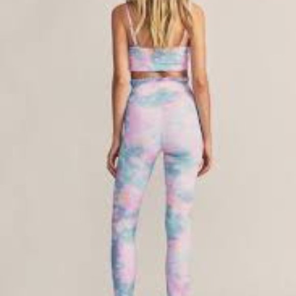 Loveshack Fancy x Beach Riot Active Wear / Workout Set, Multi Colour Tie Dye, XS - Picture 3 of 9